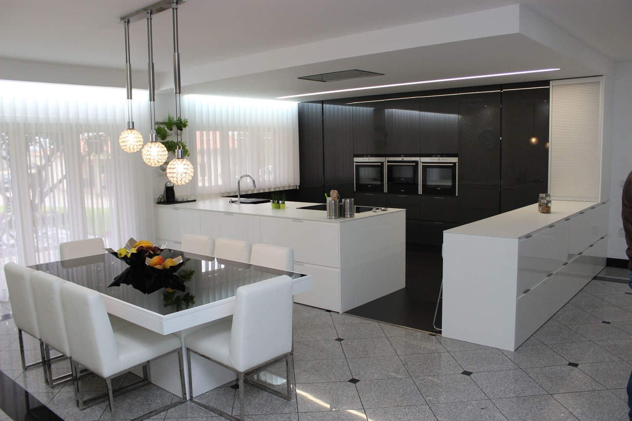Cuisine moderne et épurée
